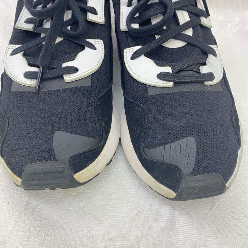 Y- 3 Trainers UK 9.5-10