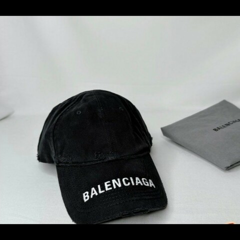 BALENCIAGA 巴黎世家 刷破帽 破壞帽