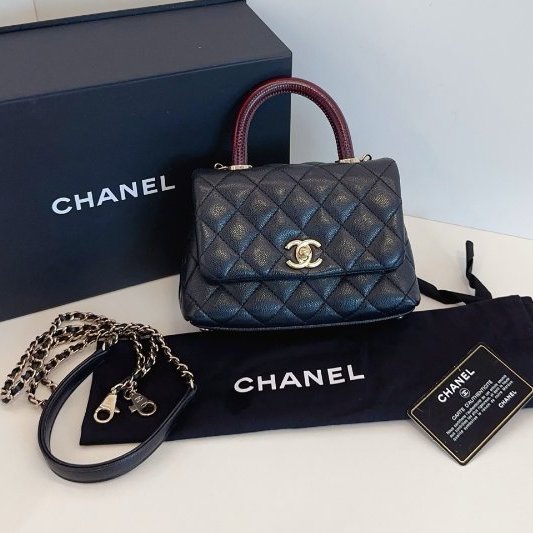 近新品 香奈兒/Chanel Coco Handle mini郵差包 黑金荔枝皮手提斜背包-0