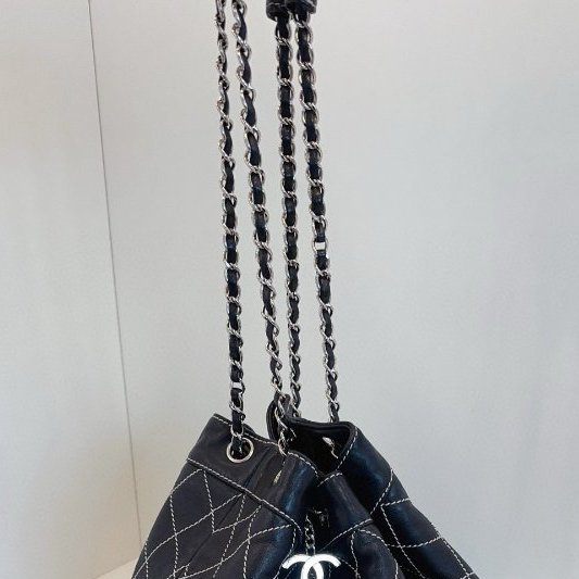 香奈兒/Chanel 黑銀外縫線菱格鏈條水桶包-9