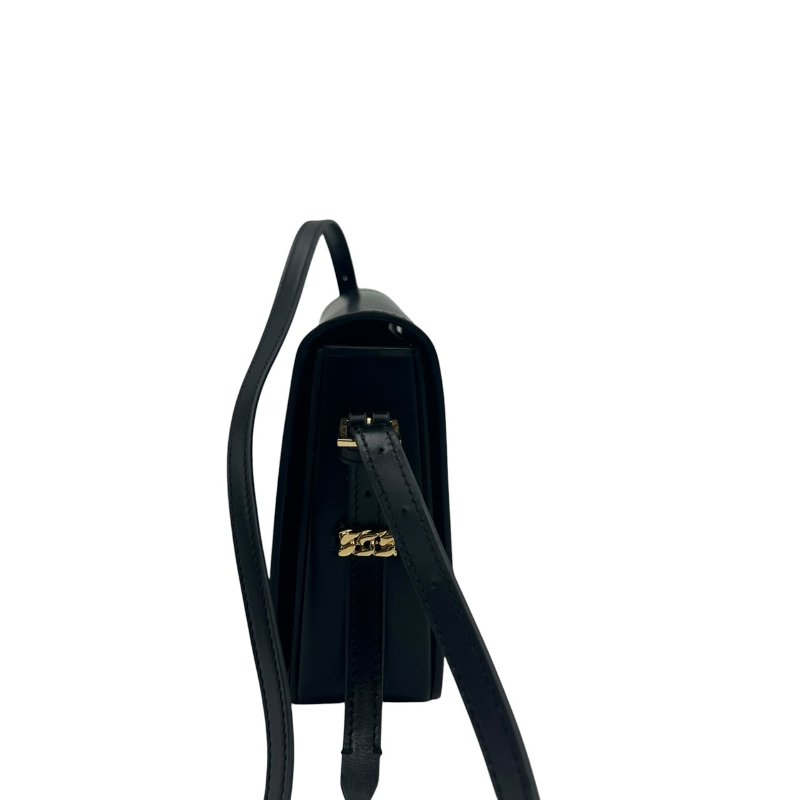 【美收精品】BURBERRY 黑斜背包 C-482【隔月月中將轉賣至日本 上架期限30天】-1