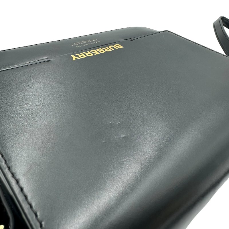 【美收精品】BURBERRY 黑斜背包 C-482【隔月月中將轉賣至日本 上架期限30天】-5