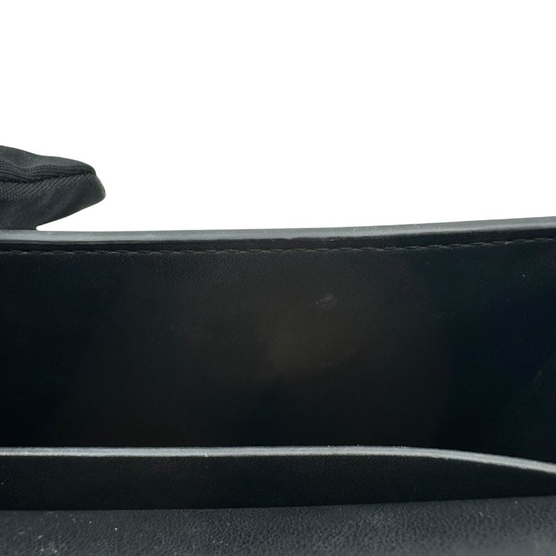 【美收精品】BURBERRY 黑斜背包 C-482【隔月月中將轉賣至日本 上架期限30天】-9
