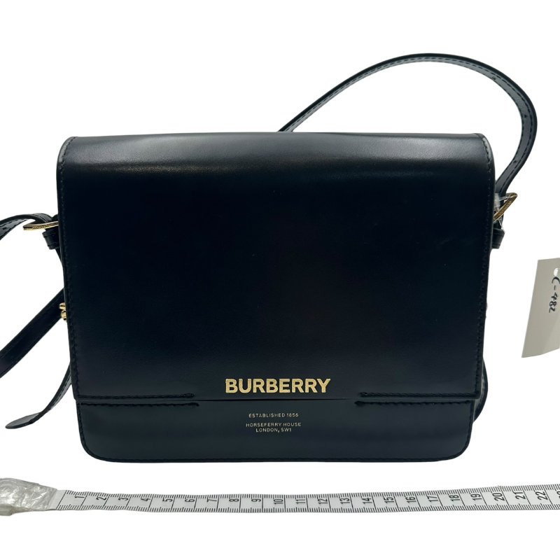 【美收精品】BURBERRY 黑斜背包 C-482【隔月月中將轉賣至日本 上架期限30天】-12