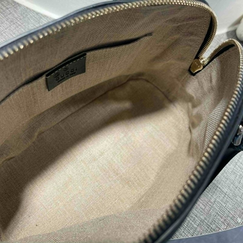 GUCCI 牛皮壓紋艾碼兩用包 黑色-4