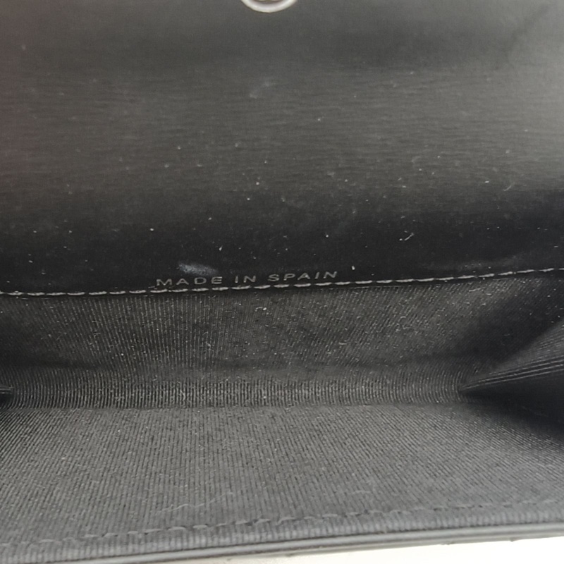 CHANEL 黑色漆皮20開銀扣CF折疊零錢包-5