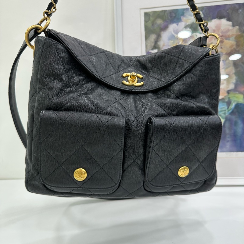Chanel 香奈兒 24p嬉皮hobo 牛皮 黑金 晶片款 有購證-6
