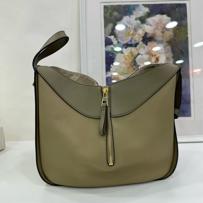 LOEWE/羅意威 Hammock吊床包 二條肩帶-3