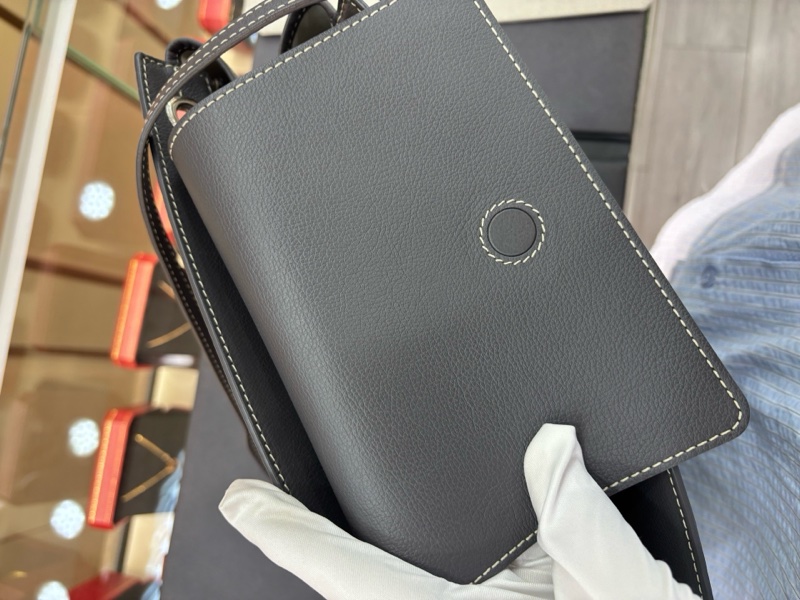 99新Goyard/戈雅 tote托特包老花滿印翻蓋開合單肩 帆布拼皮 手提包 小號 女款 尺寸約 31*13*22-14
