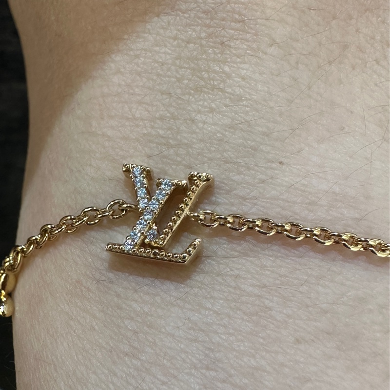 LV Iconic LV logo鑲鑽手鍊M00587-3