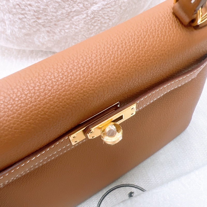 閒置 Hermes kelly 25 金棕金釦 U-7