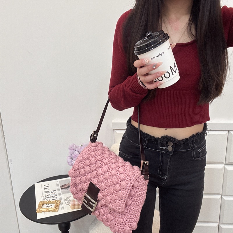 【赫蒂國際精品】 Fendi 粉色勾織 Baguette 肩背包 vintage 二手 中古-2