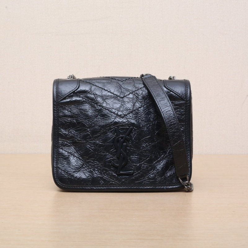 SAINT LAURENT NikibabyMini19D扣黑色牛皮黑扣肩背包-1
