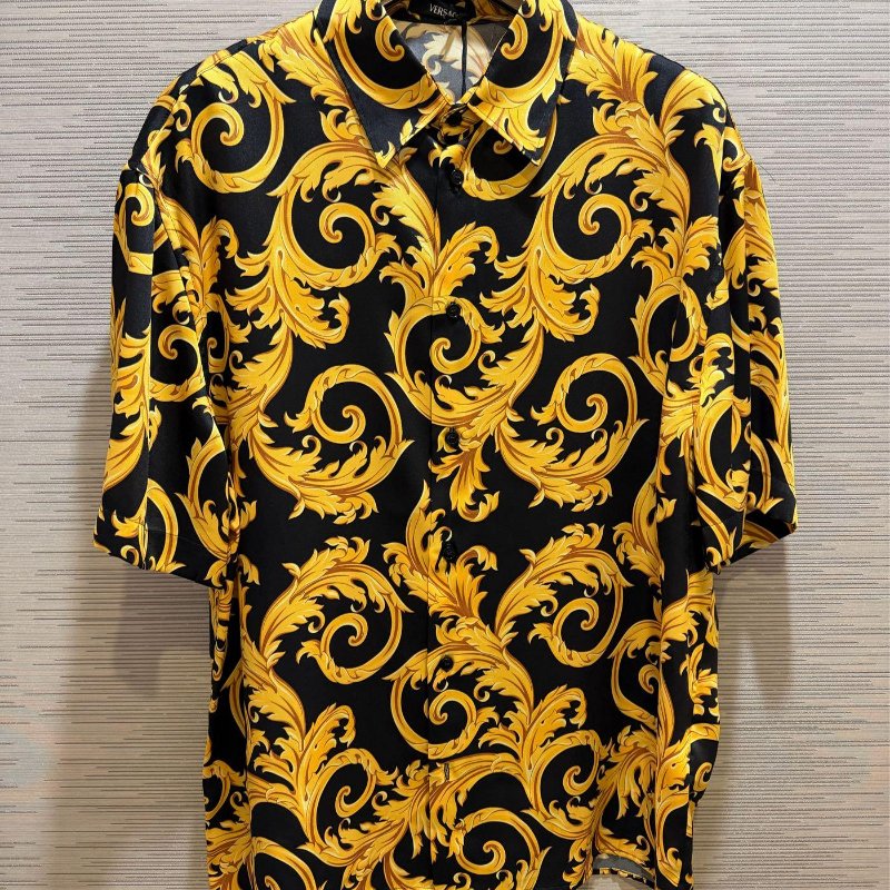 💎Han's house精品服飾💎 VERSACE 凡賽斯 頂級黑牌 巴洛克 襯衫 短袖-0