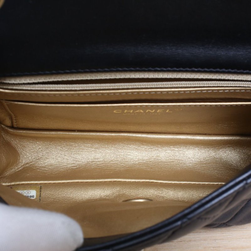 CHANEL CF口蓋包大Mini黑色羊皮30開金扣金球調節扣肩背包-4