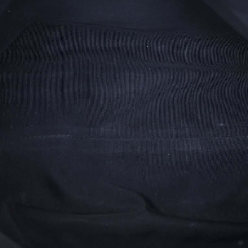 CHANEL 中古黑金牛暗紋logo奶粉包黑色荔枝牛皮5開金扣肩背包-2