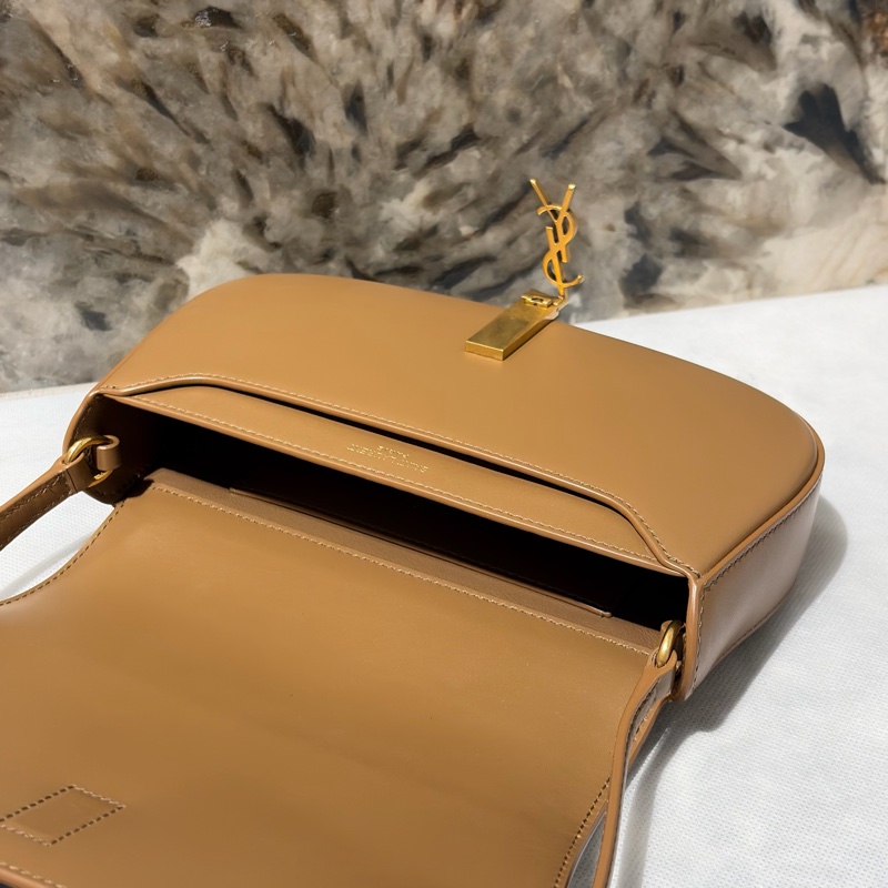 YSL 棕牛皮Voltaire Box肩背包-9