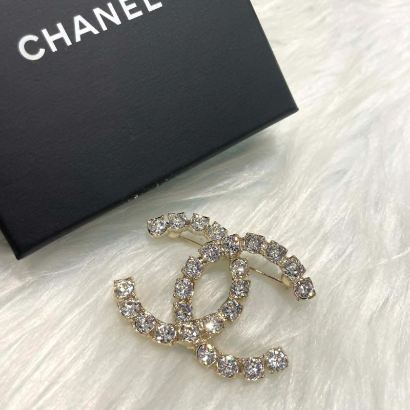 CHANEL 大水鑽雙C胸針-0