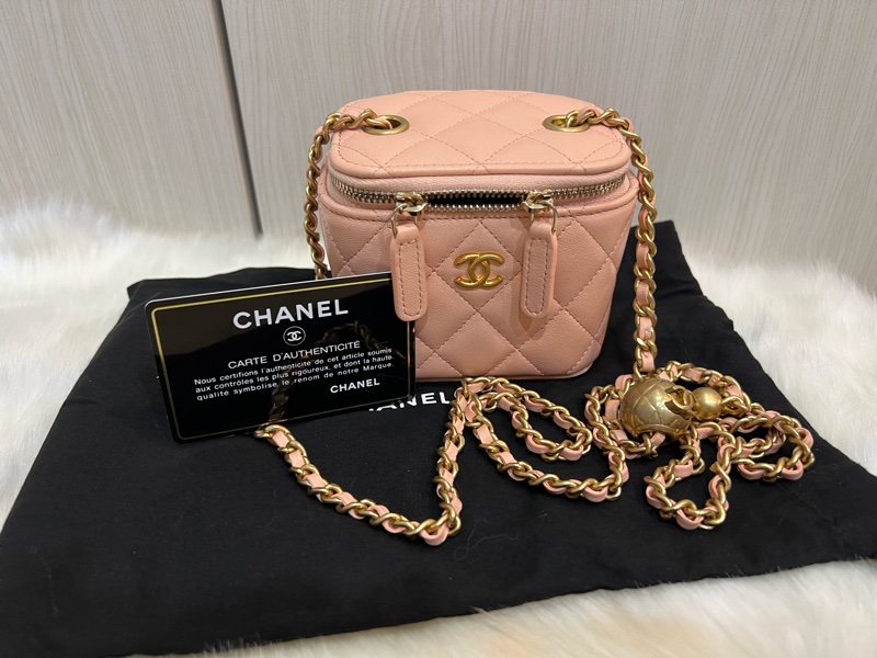Chanel 粉色 小金球 調節釦 方盒子（全新收藏品）-0