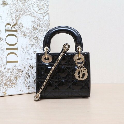 DIOR Lady戴妃包三格漆皮2020黑色金扣肩背包