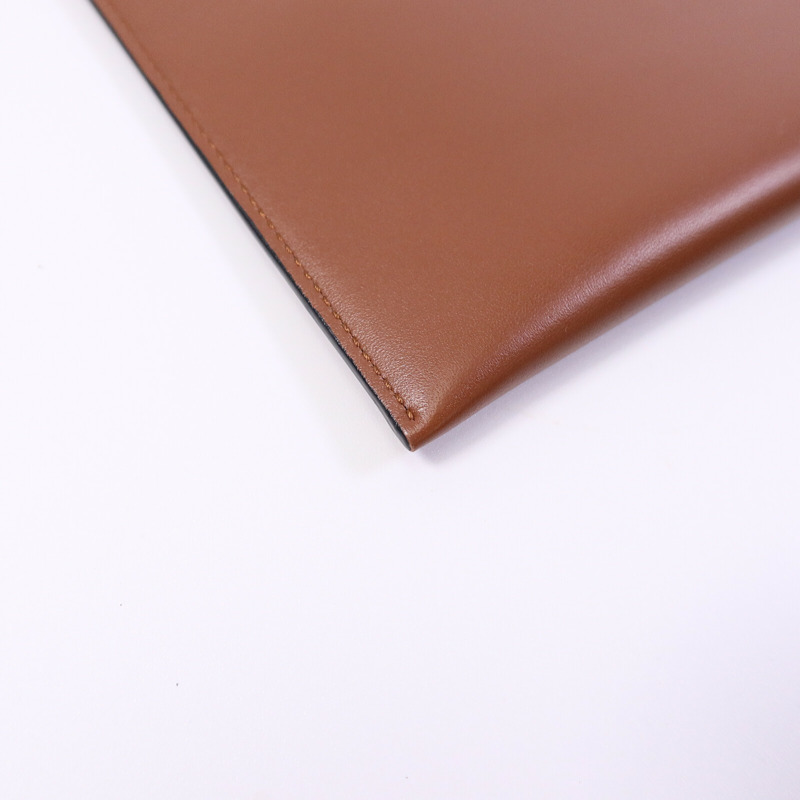 LOEWE 牛皮皮革Clutch Bag手拿包-12