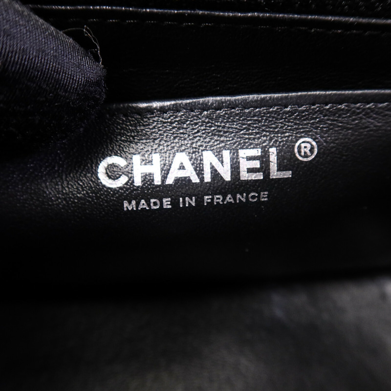 CHANEL 羊皮皮革Mini Classic 17鏈帶肩背袋-5