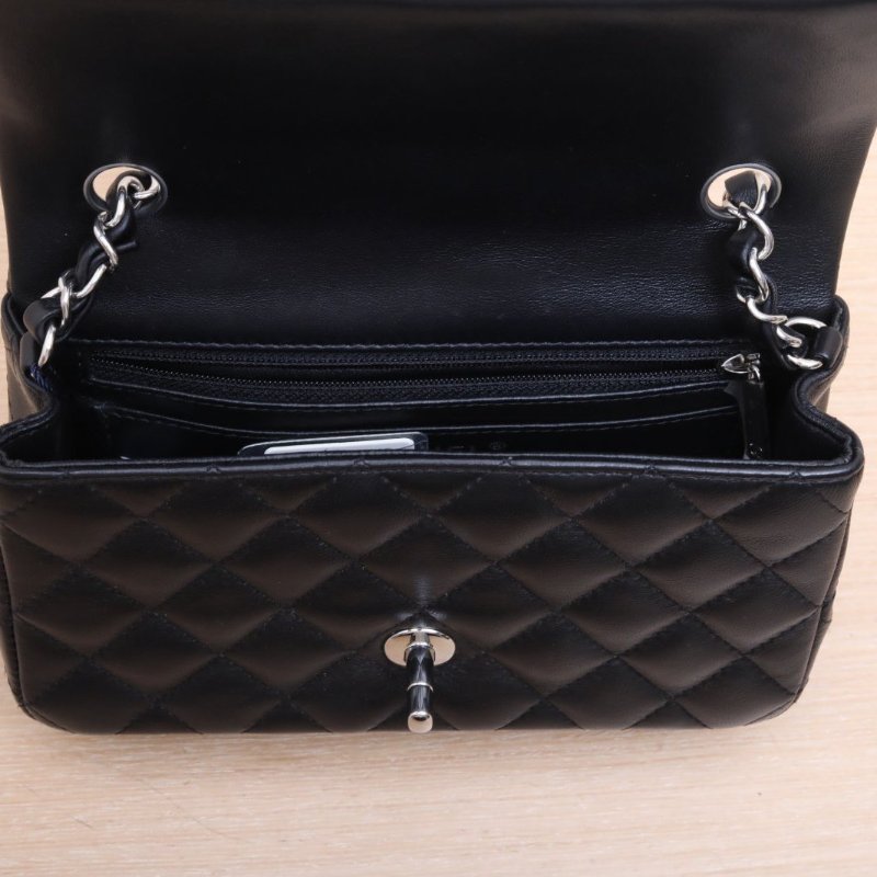 CHANEL CF口蓋包大Mini20黑色羊皮晶片銀扣肩背包-2