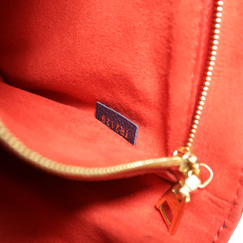 LOUIS VUITTON Monogram Empreinte Vavin PM金扣肩背袋深藍色-6