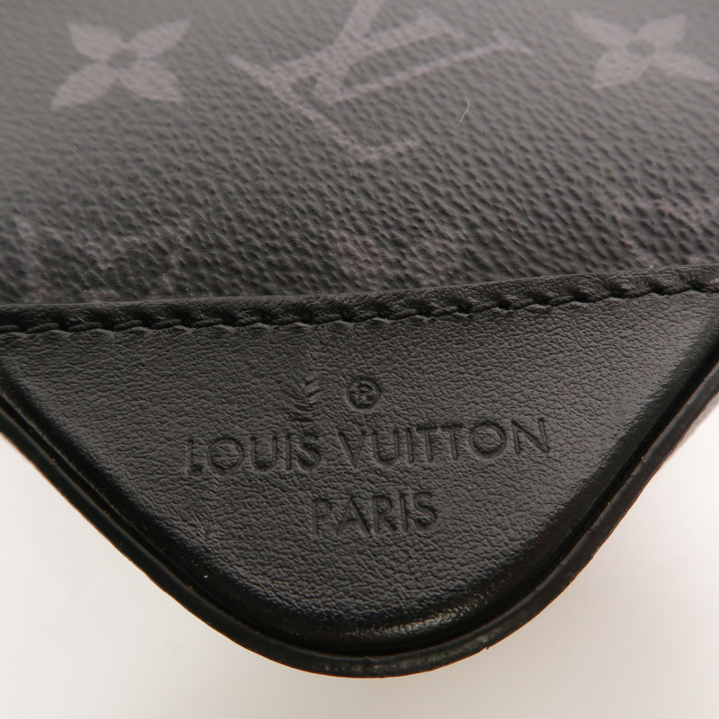 LOUIS VUITTON Monogram Eclipse Reverse Trio Messenger銀扣肩背袋-8