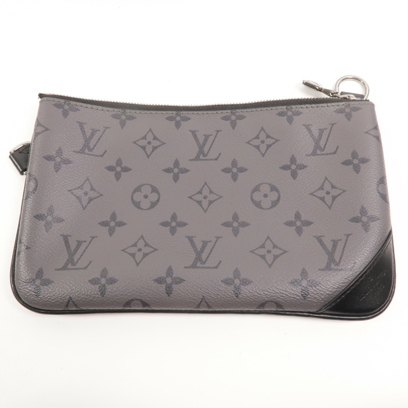 LOUIS VUITTON Monogram Eclipse Reverse Trio Messenger銀扣肩背袋-16