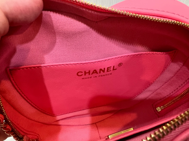 Chanel 芯片款粉色愛心包大號（全新收藏品）-3