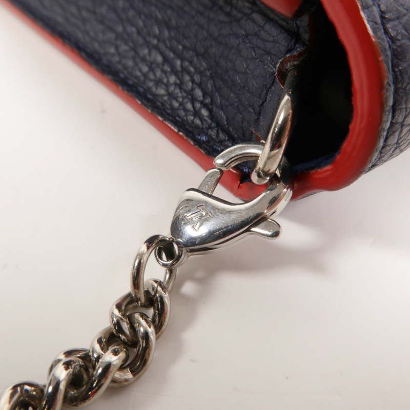 LOUIS VUITTON 牛皮皮革MyLockMe鏈帶肩背袋-13