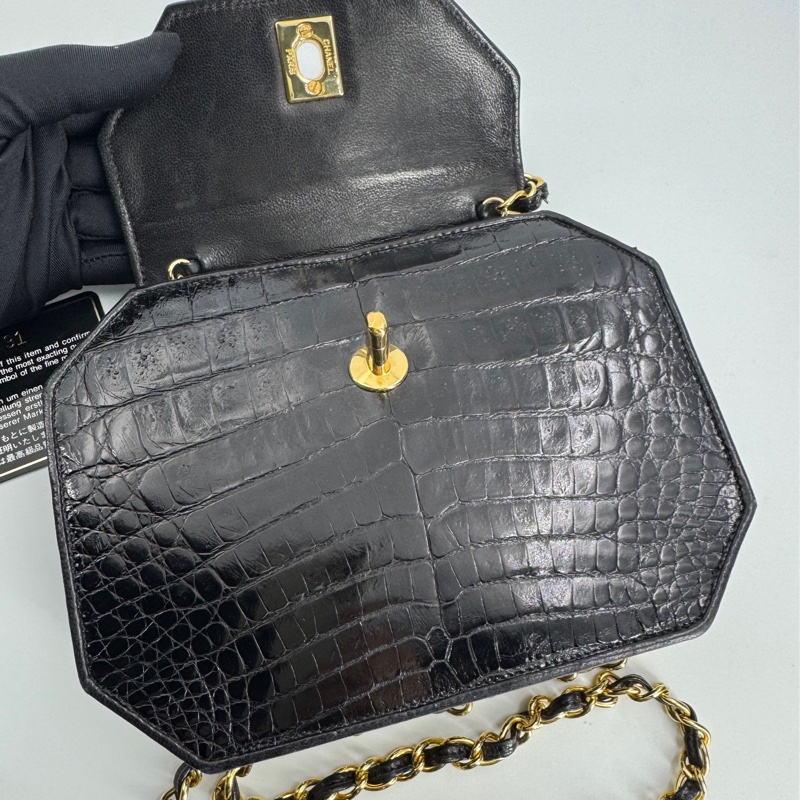 Chanel Vintage 89-91 Black Crocodile Octagon Flap Bag with Gold-tone Hardware-12