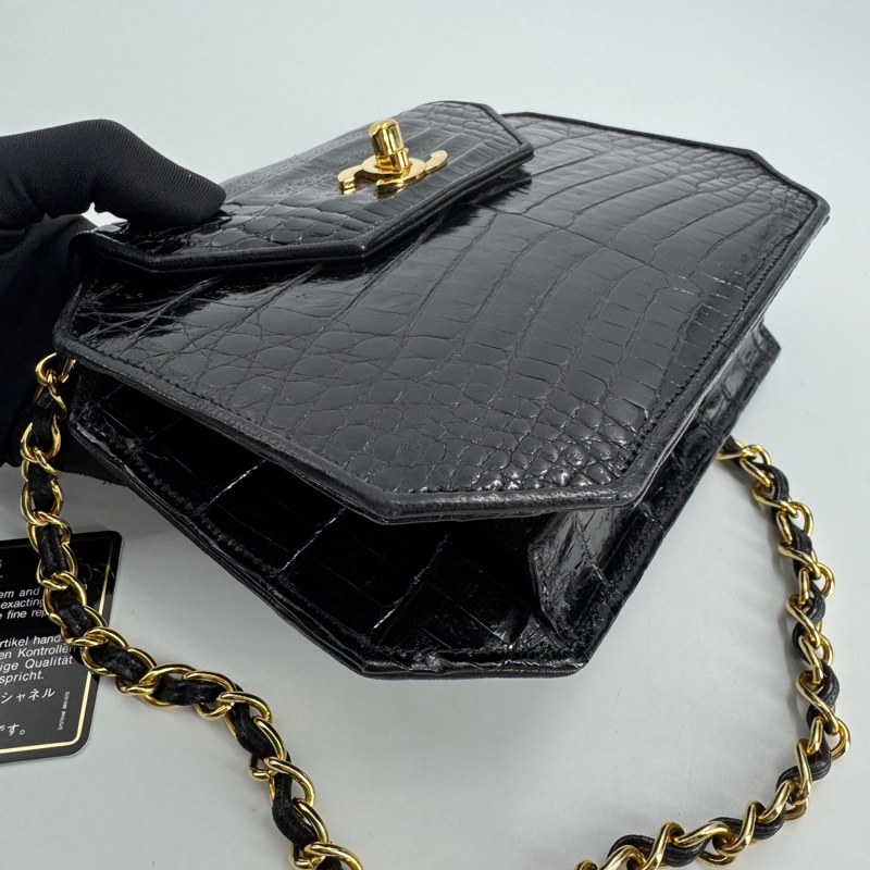 Chanel Vintage 89-91 Black Crocodile Octagon Flap Bag with Gold-tone Hardware-14