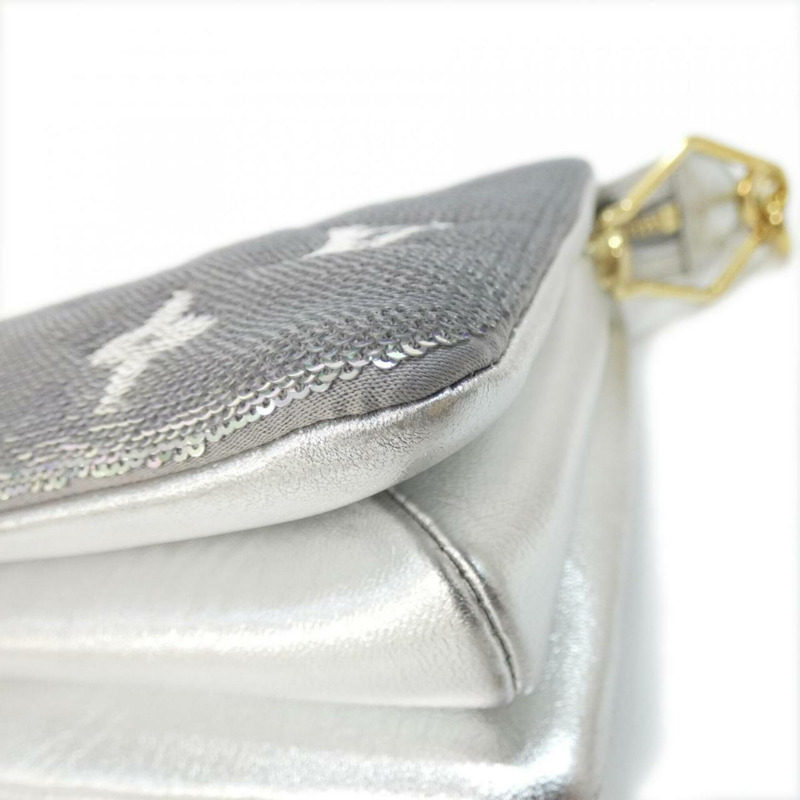路易威登 Coussin BB M59599 肩背包-2