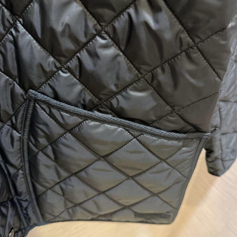💎Han's house精品服飾💎BURBERRY 菱格紋 風衣外套 男女共穿 原價55000-3