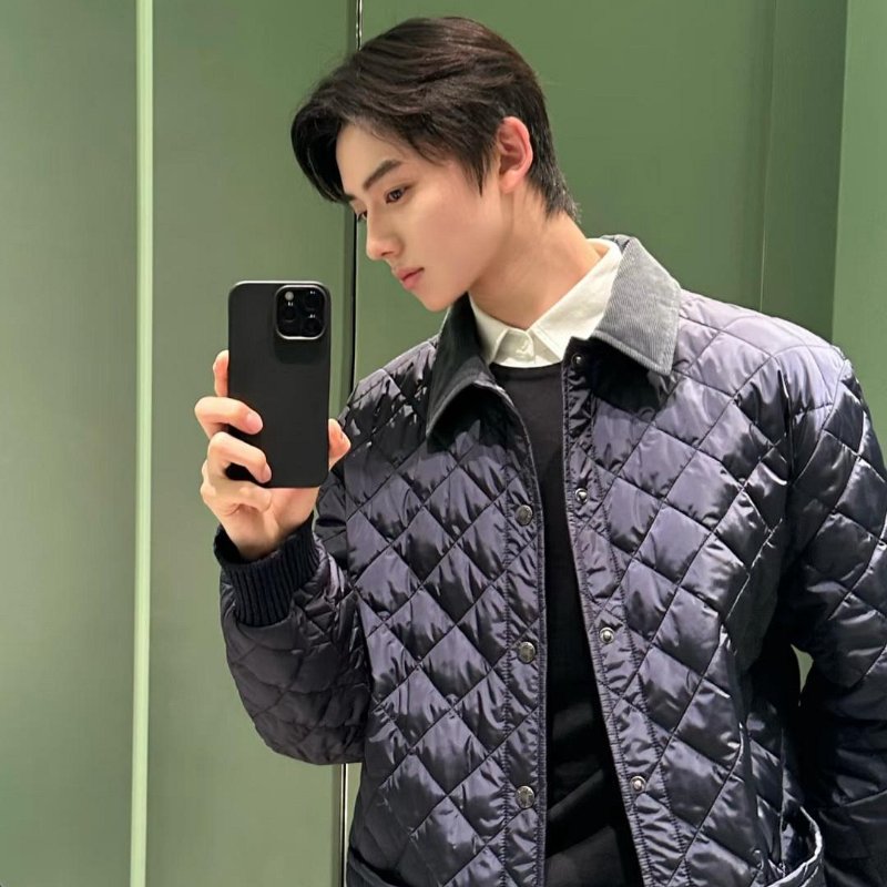💎Han's house精品服飾💎BURBERRY 菱格紋 風衣外套  男女共穿 原價55000-2
