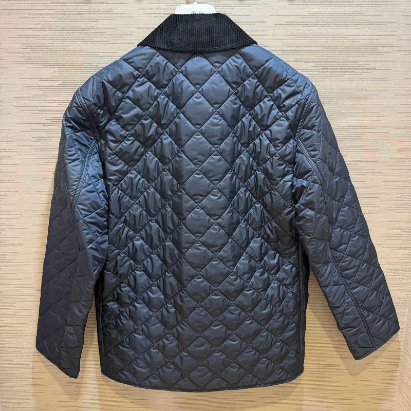 💎Han's house精品服飾💎BURBERRY 菱格紋 風衣外套  男女共穿 原價55000-5