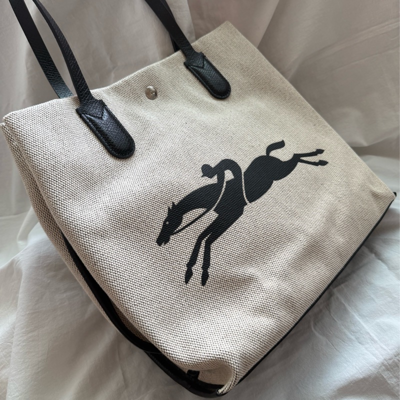 Longchamp Essential Large Tote Bag-5