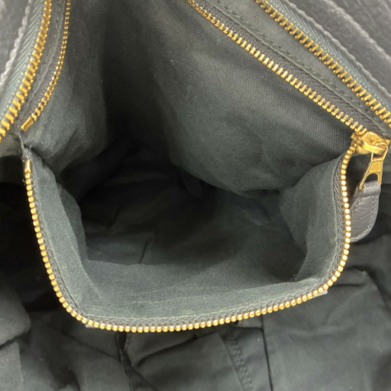 灰色 羊皮 Giant City 肩背包【Balenciaga 巴黎世家】 281770-3