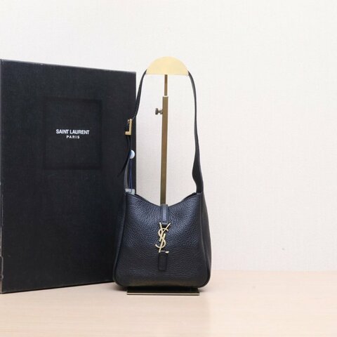 SAINT LAURENT LE5À7HOBOBaby黑色牛皮金扣肩背包