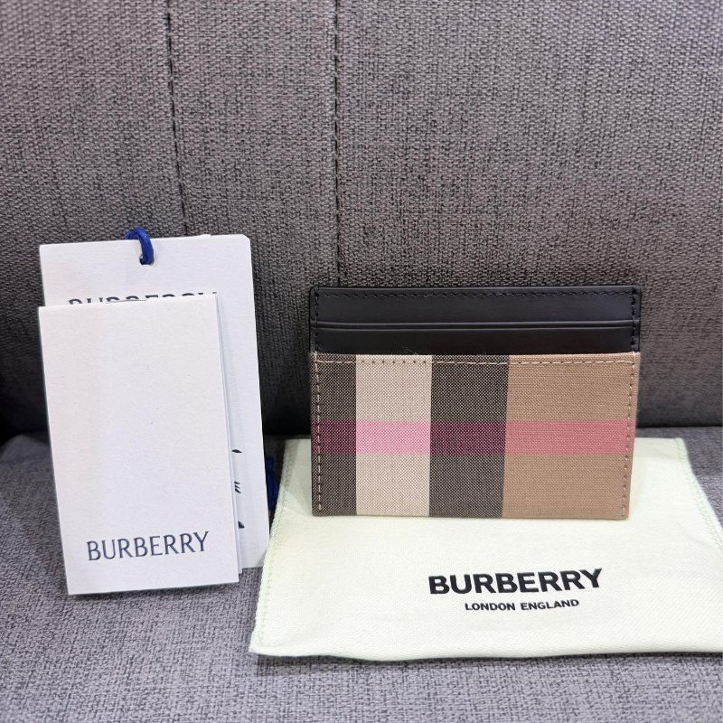 💎Han's house精品服飾💎BURBERRY 格紋 卡包 卡夾 名片夾-0