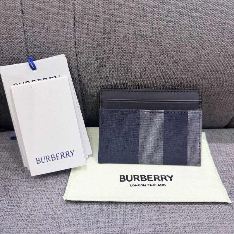 💎Han's house精品服飾💎BURBERRY 格紋 卡包 卡夾 名片夾-2