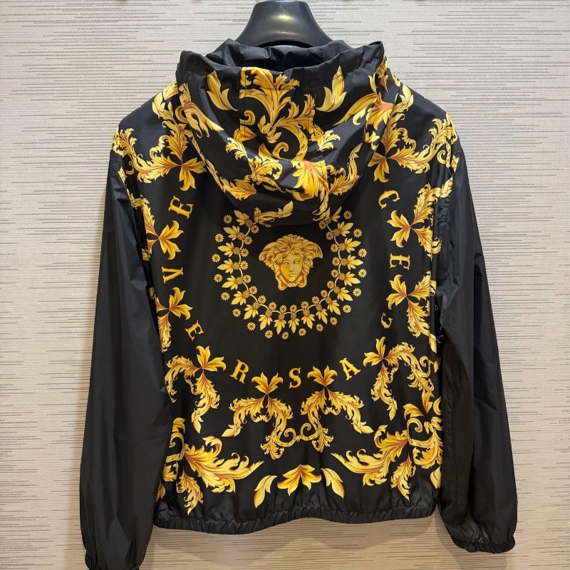 💎Han's house精品服飾💎 VERSACE 凡賽斯 頂級黑牌 風衣 連帽 外套-5