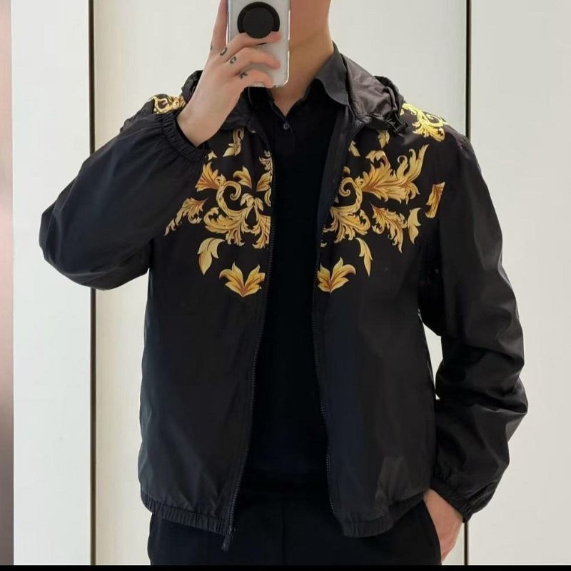 💎Han's house精品服飾💎 VERSACE 凡賽斯 頂級黑牌 風衣 連帽 外套-7