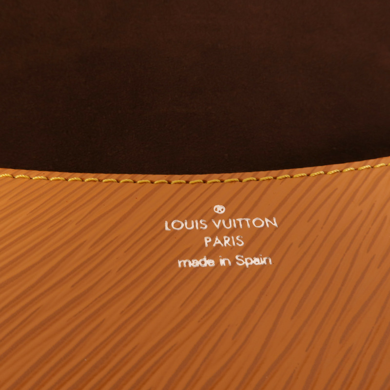 LOUIS VUITTON Epi Buci銀扣肩背袋棕色-8