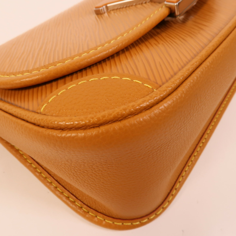 LOUIS VUITTON Epi Buci銀扣肩背袋棕色-10