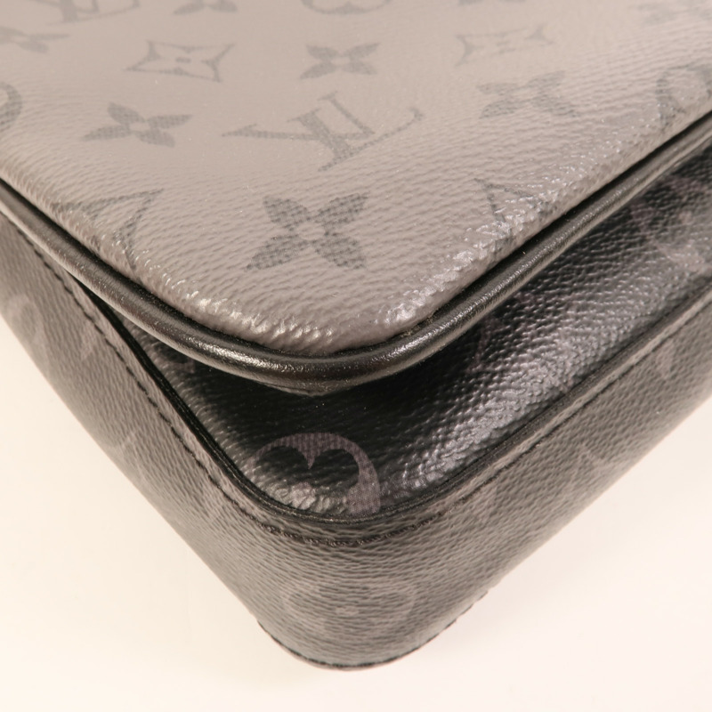 LOUIS VUITTON Monogram Eclipse Reverse Trio Messenger銀扣肩背袋灰色-9