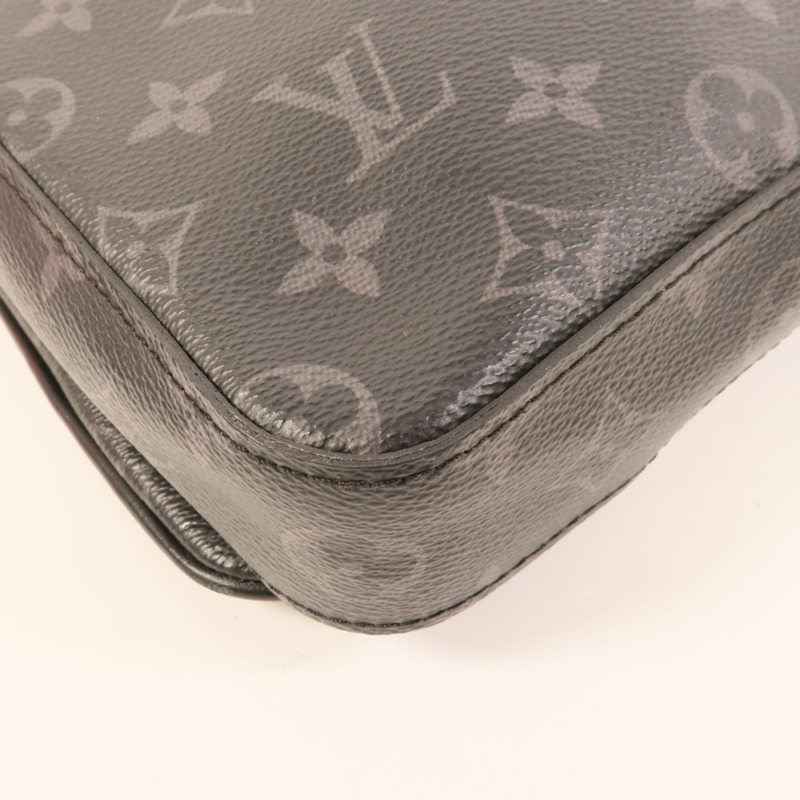 LOUIS VUITTON Monogram Eclipse Reverse Trio Messenger銀扣肩背袋灰色-10