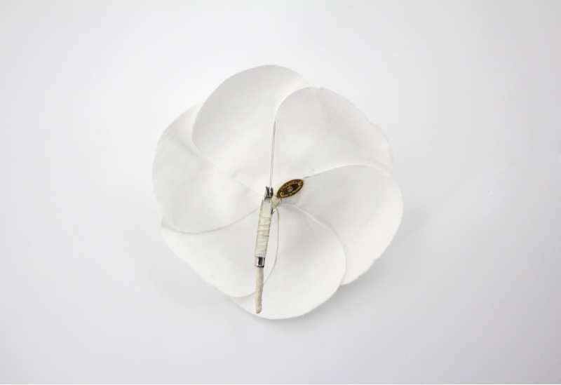 Chanel Vintage 81-85 絲綢白色山茶花胸針-4